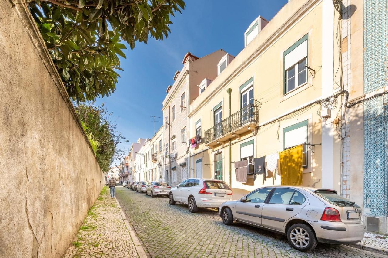 Guestready - Machado Castro Near Santos-o-novo Apartment
